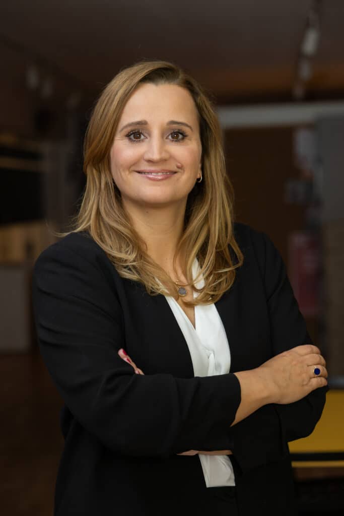 ALICJA MIKLASZEWSKA-KOWALCZUK, MANAGING DIRECTOR OMD POLAND headshot